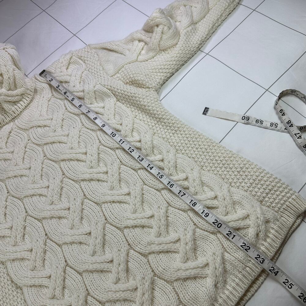 Aran Woollen Mills Sweater Womens Medium Cream Chunky Merino Wool Turtleneck - Picture 7 of 7